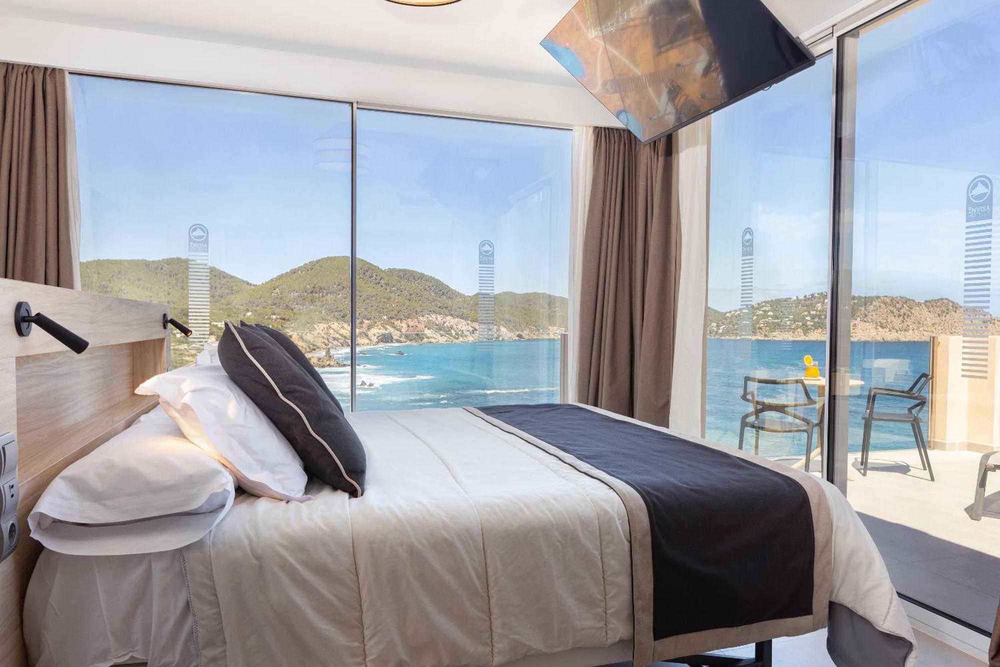 Invisa Club Cala Hotel